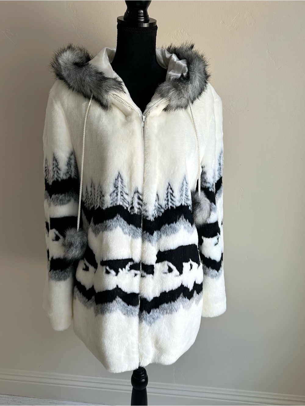 Black Mountain Soft Teddy Winter jacket with hoodie,Size Small
